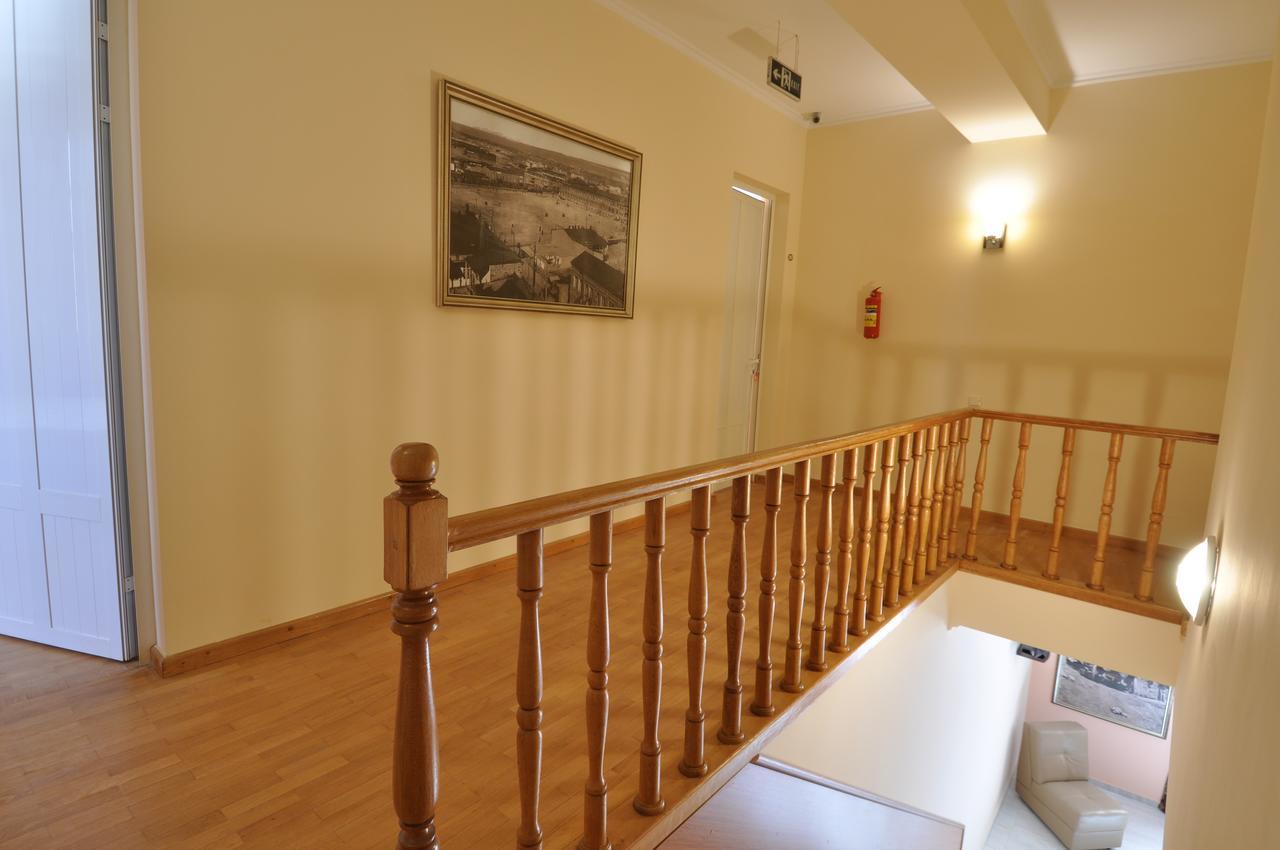 Albert House Hotel And Tours Jerevan Eksteriør billede